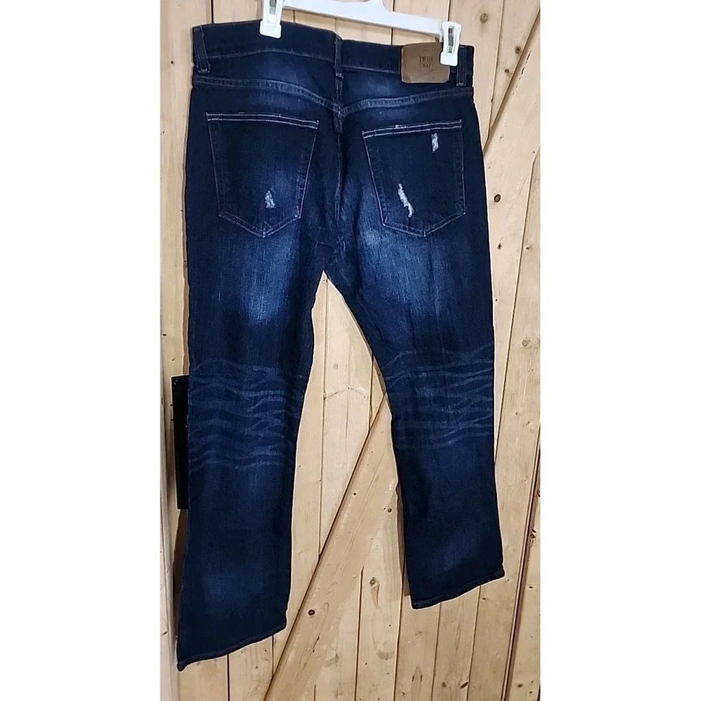 True Craft Men's Straight Leg Jeans 34x3o Blue Wash Distressed Knees EUC